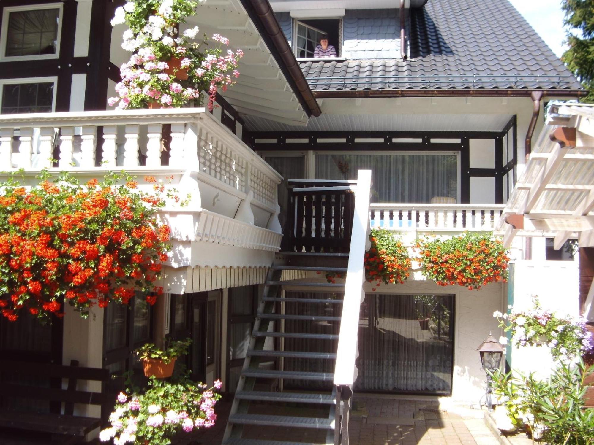 Pension Haus Seidenweber Schmallenberg Exterior photo